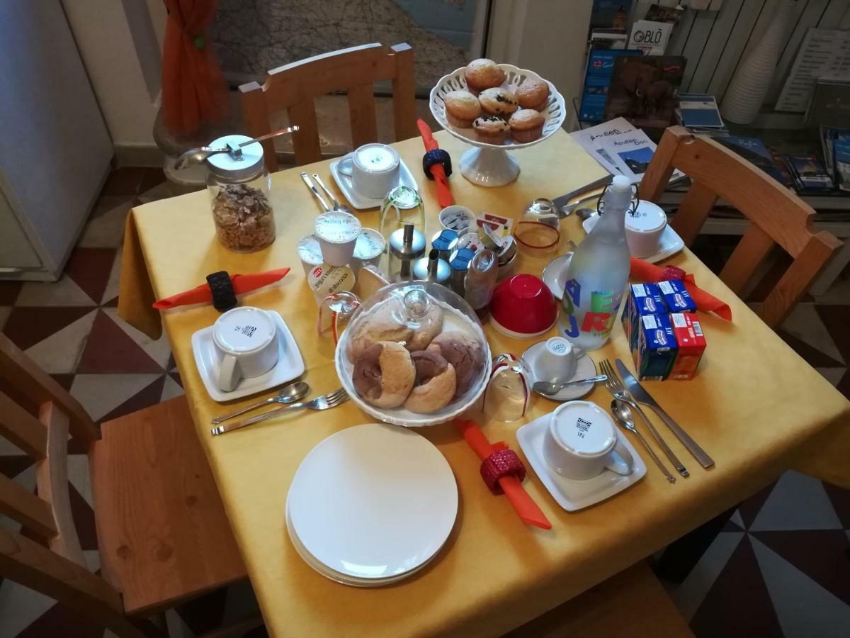 Terra Del Sole Bed & Breakfast Трани Екстериор снимка